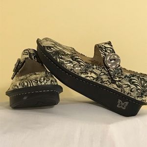 Allegria shoes by PG Lite